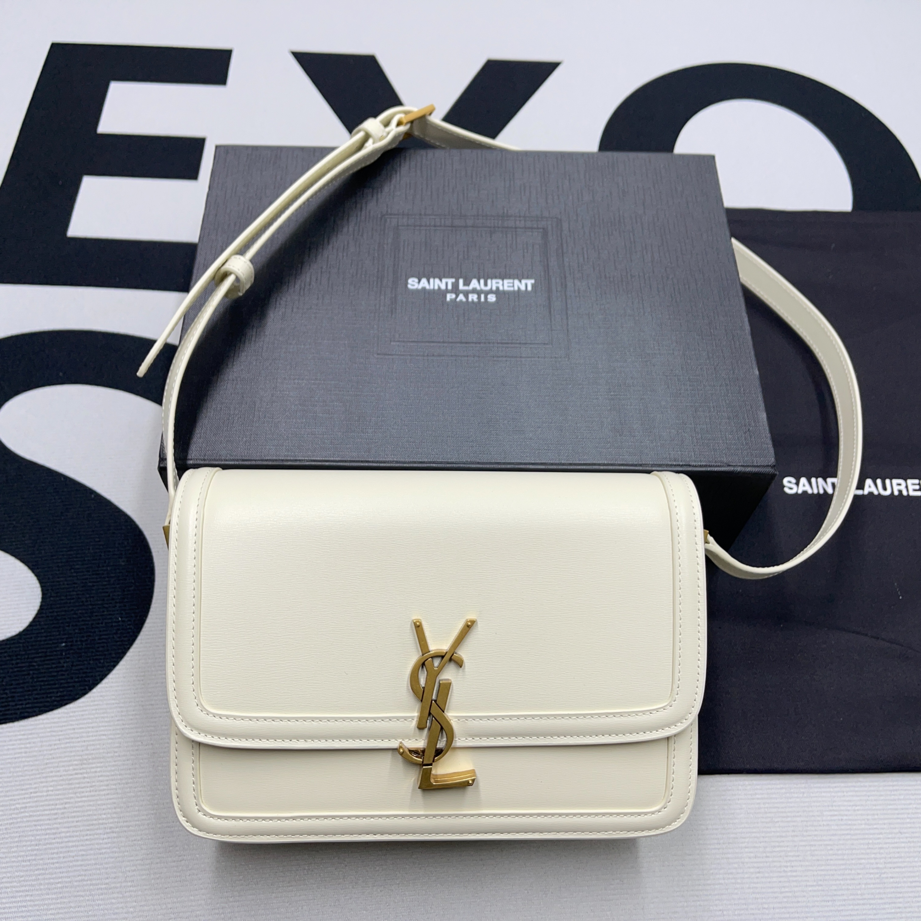 Y*L solferino box 23cm 2023112303