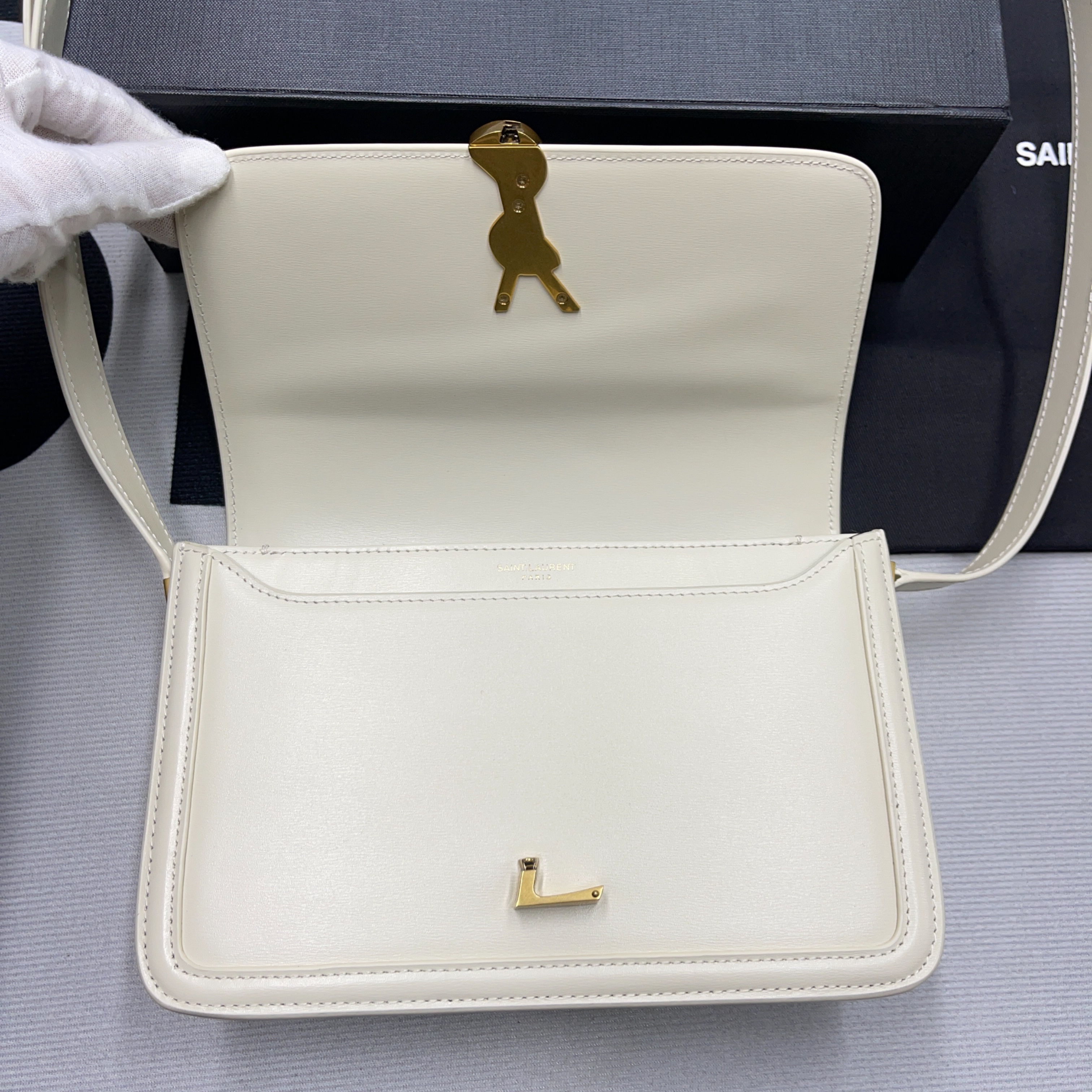 Y*L solferino box 23cm 2023112303