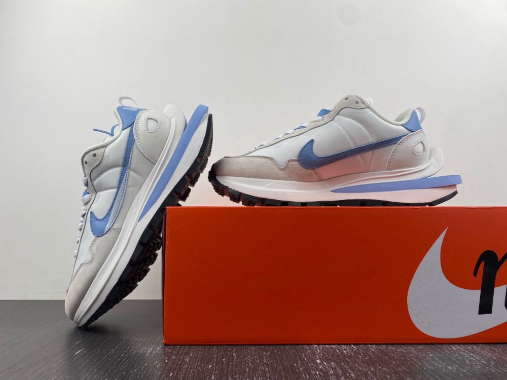 Nike Sacai x VaporWaffle DD1875-112