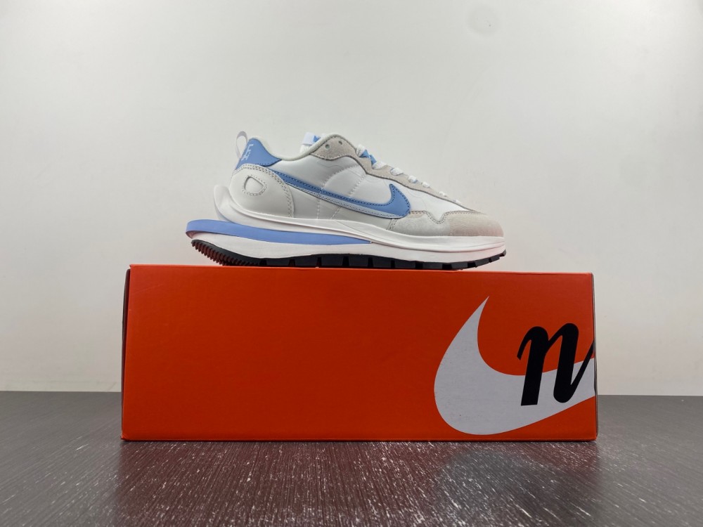 Nike Sacai x VaporWaffle DD1875-112