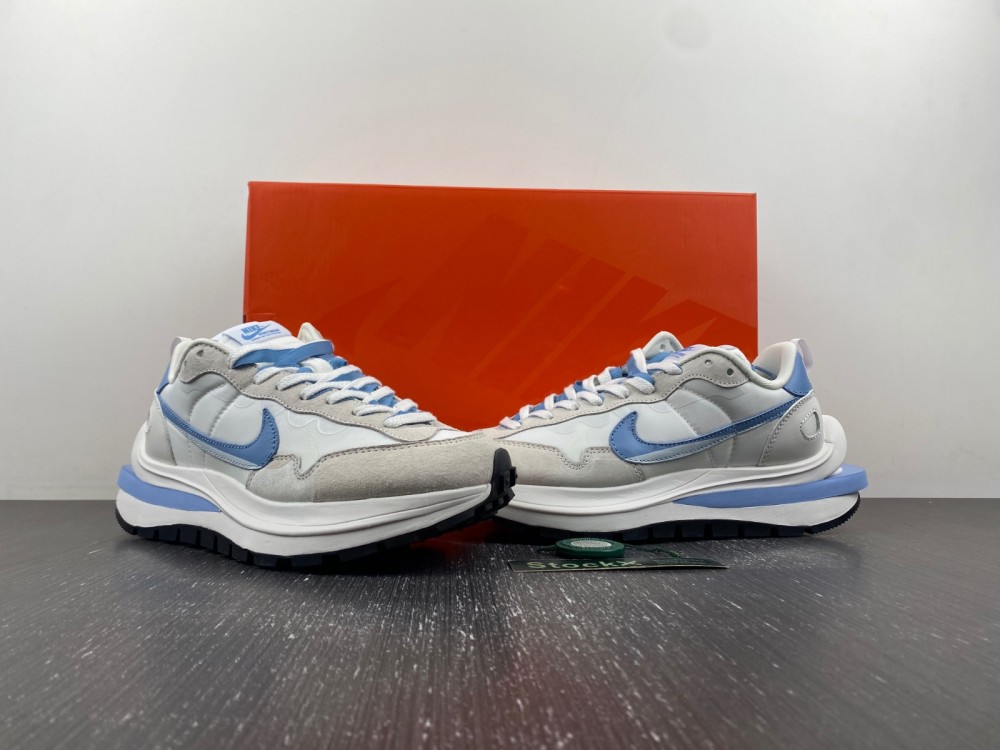 Nike Sacai x VaporWaffle DD1875-112