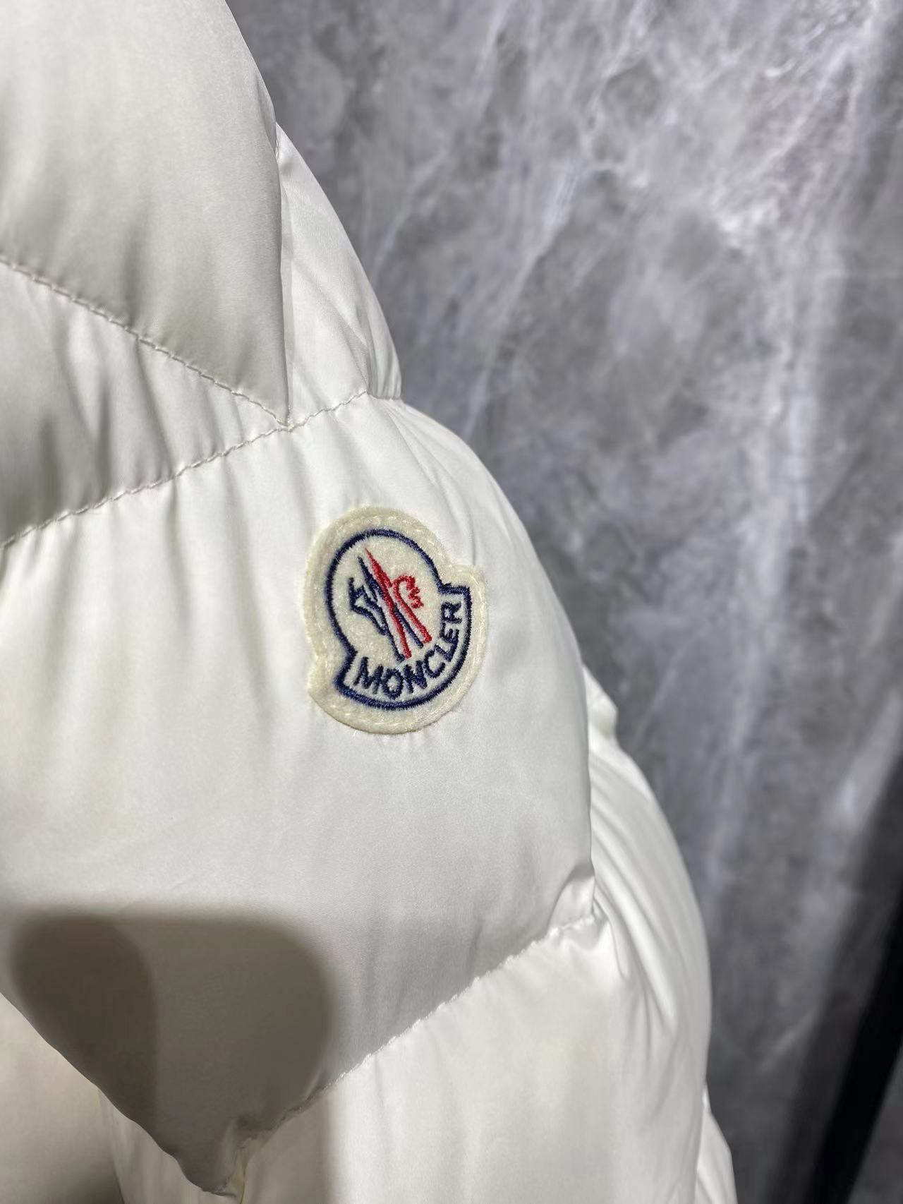 Moncler 2023112407