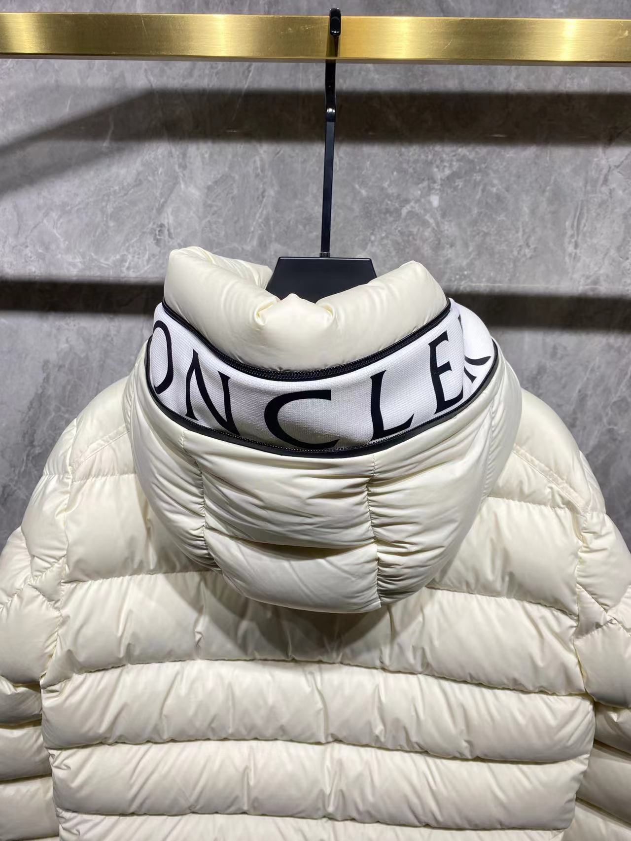 Moncler 2023112407