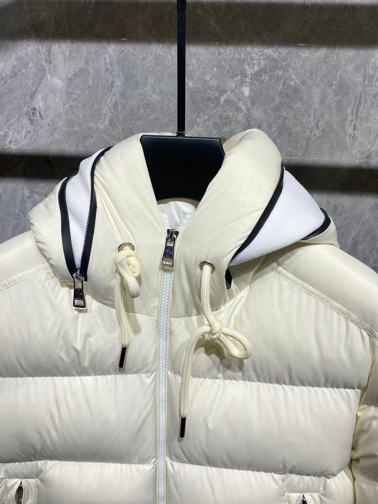 Moncler 2023112407