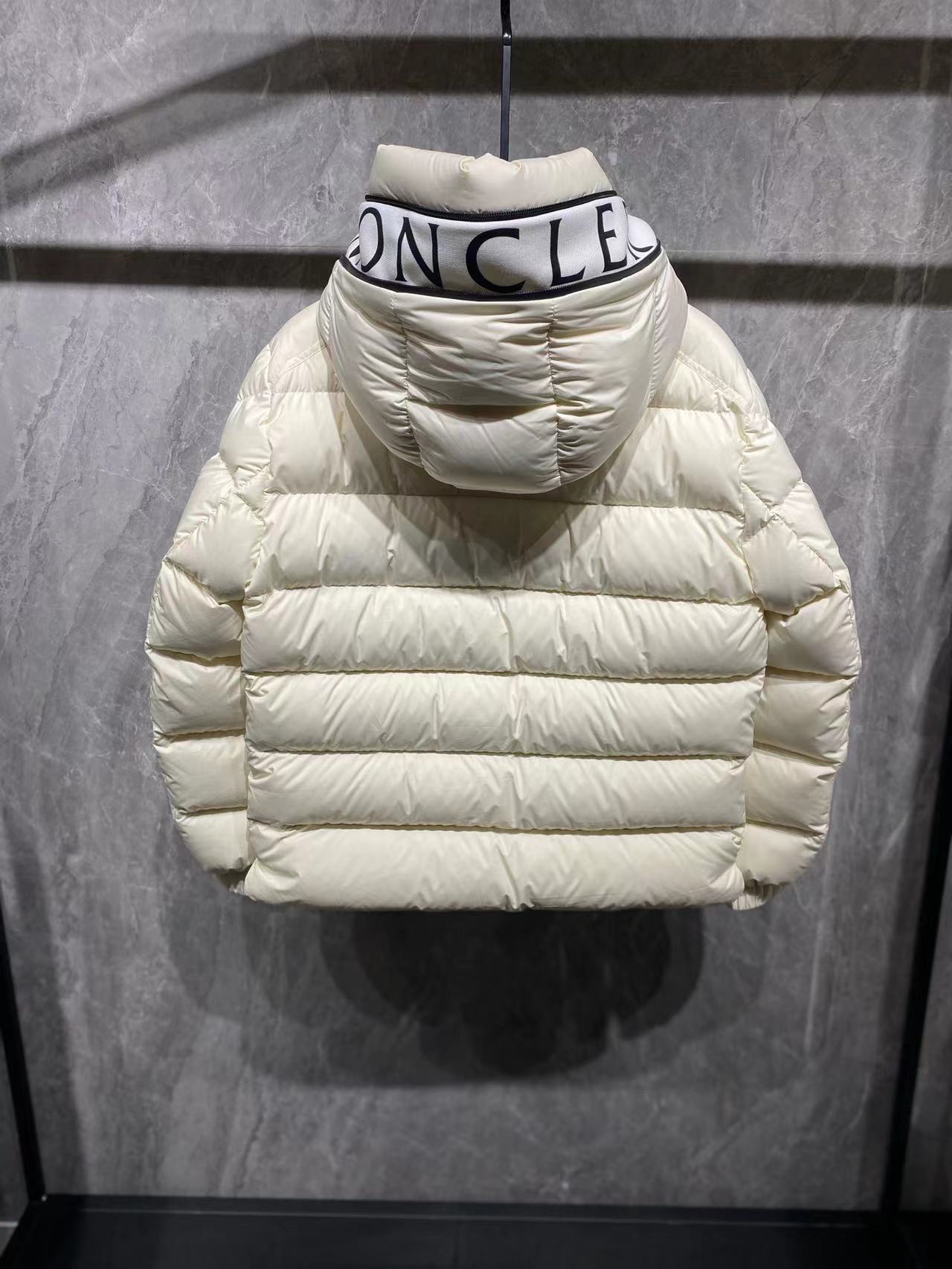 Moncler 2023112407