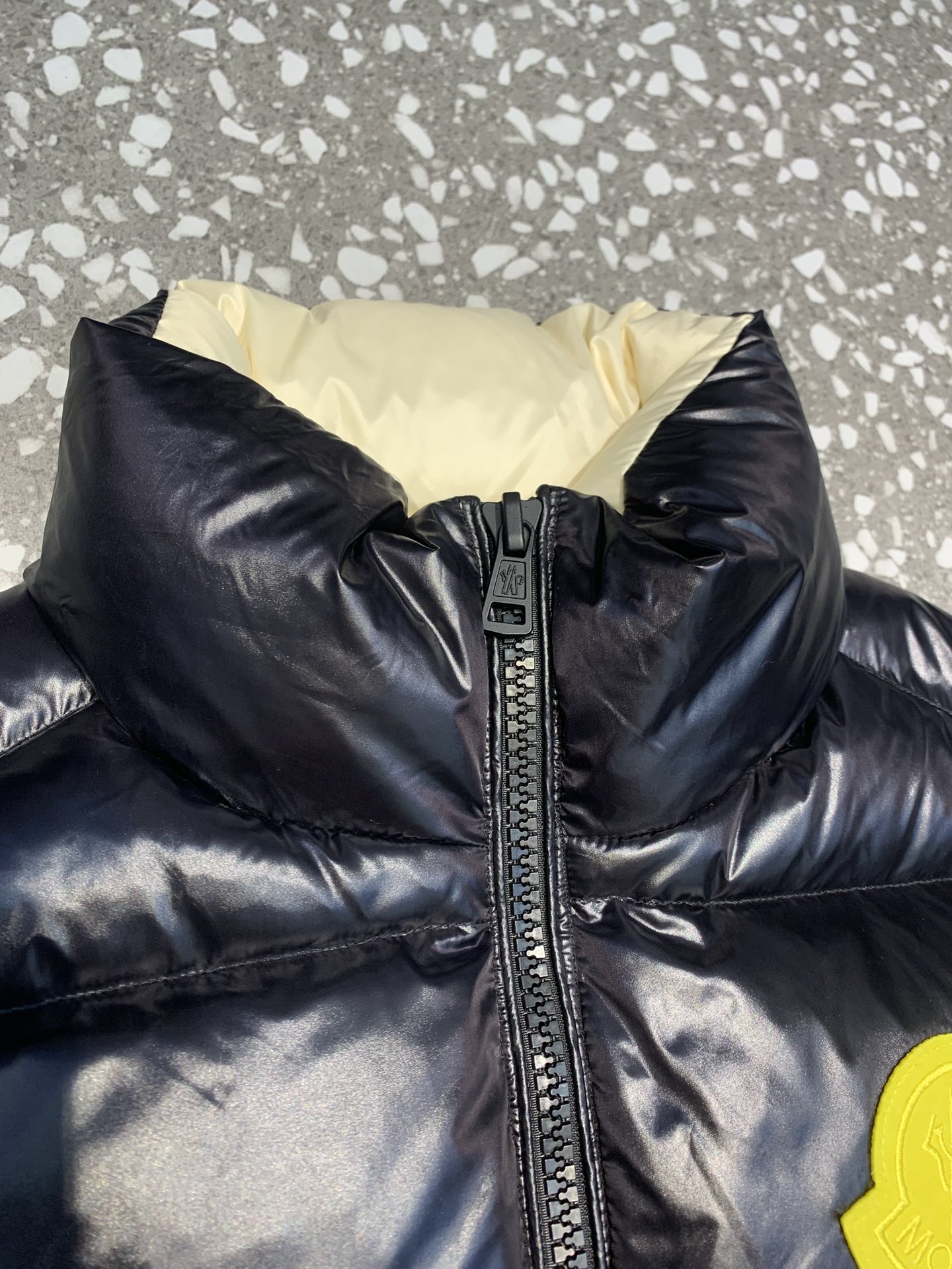 Moncler 2023112411