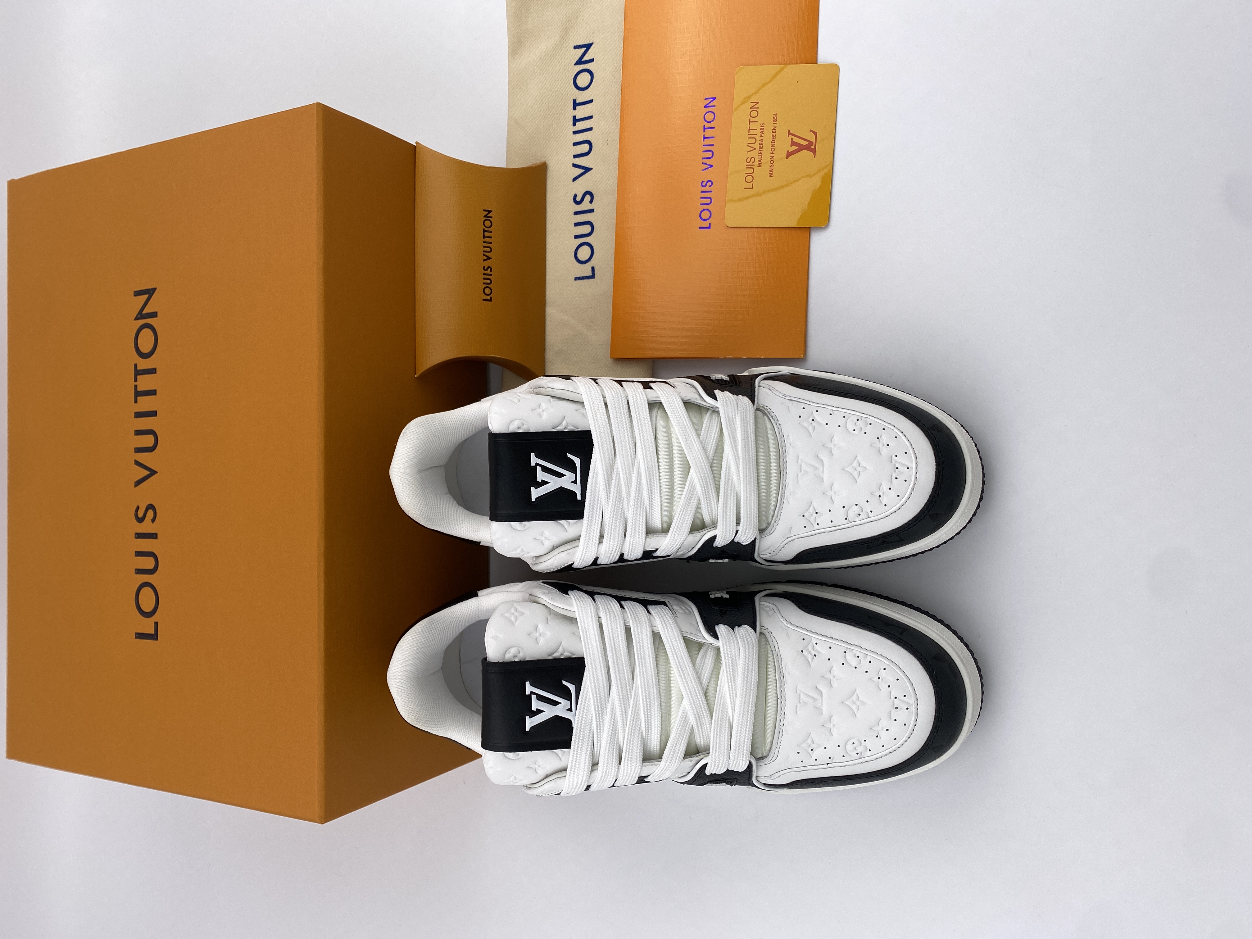 LV#54 sneaker 2023112701