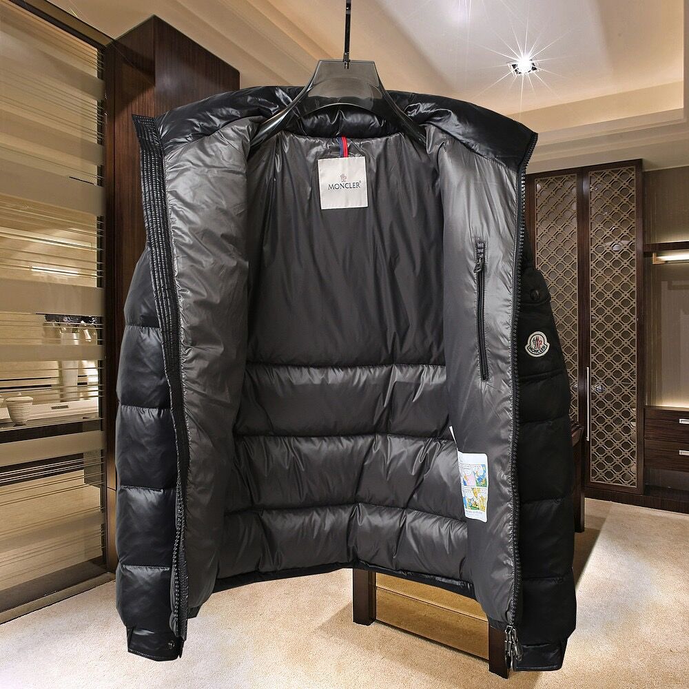 Moncler 2023112701