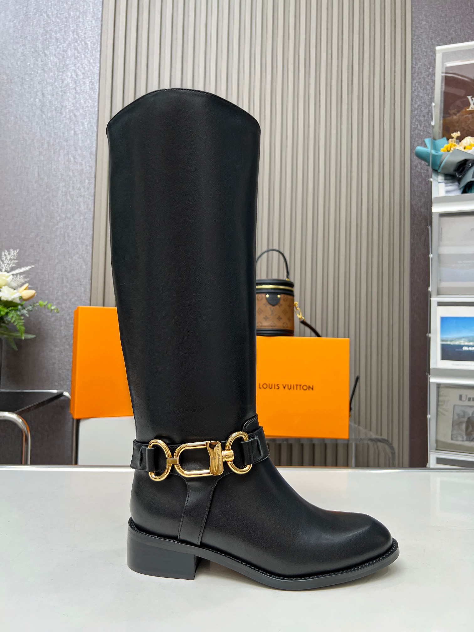 LV boots 2023112801