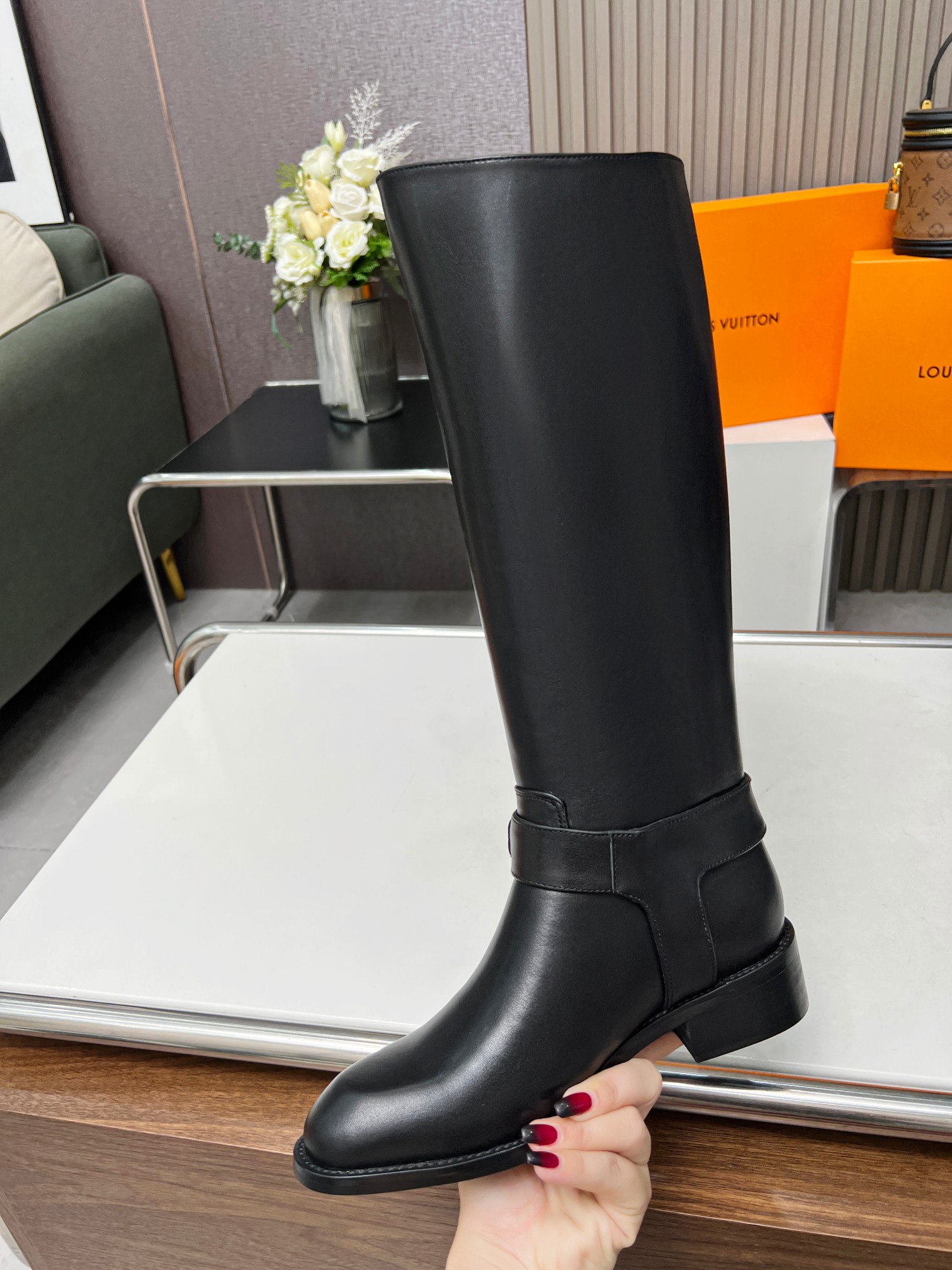LV boots 2023112801