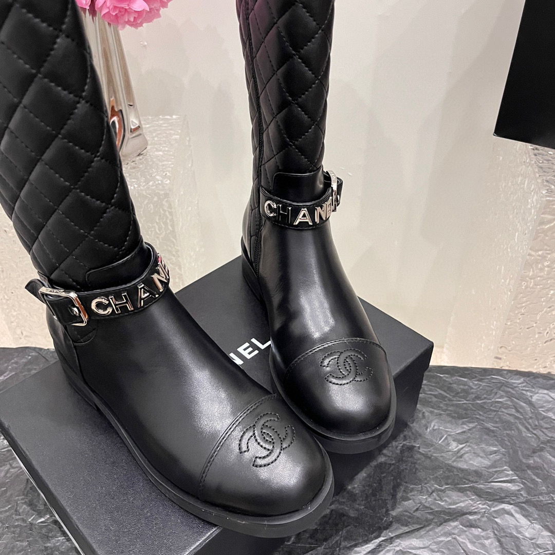 Ch*el boots 2023120102