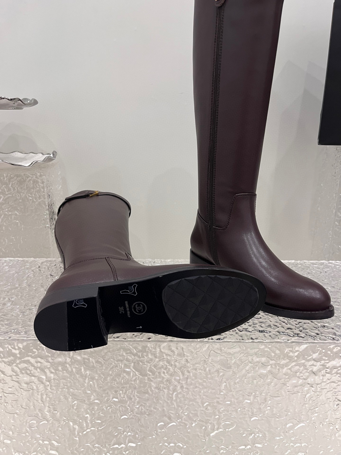 Ch*el boots 2023120108
