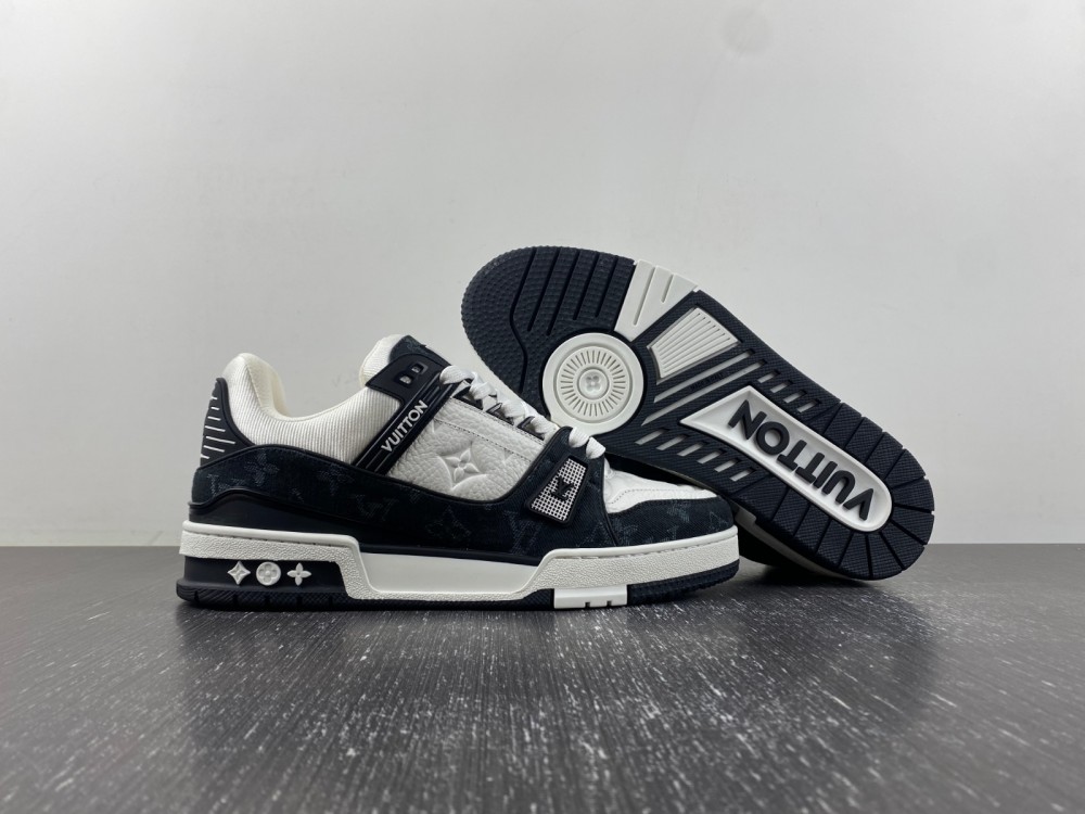 LV sneaker 2023120202