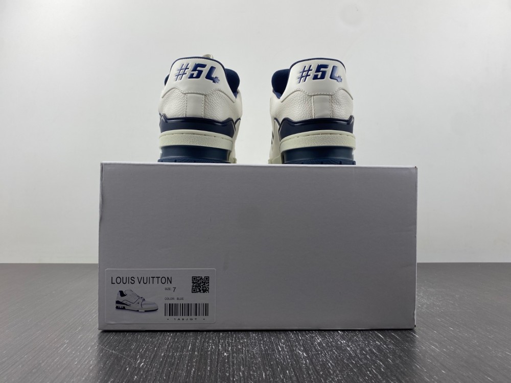 Lv sneaker 2023120205