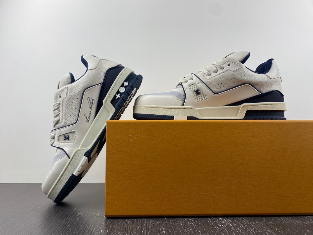 Lv sneaker 2023120205