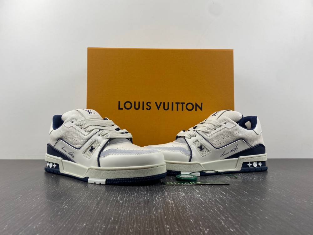 Lv sneaker 2023120205