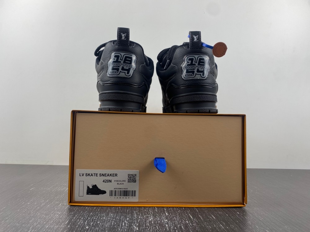 LV sneaker 202023120703