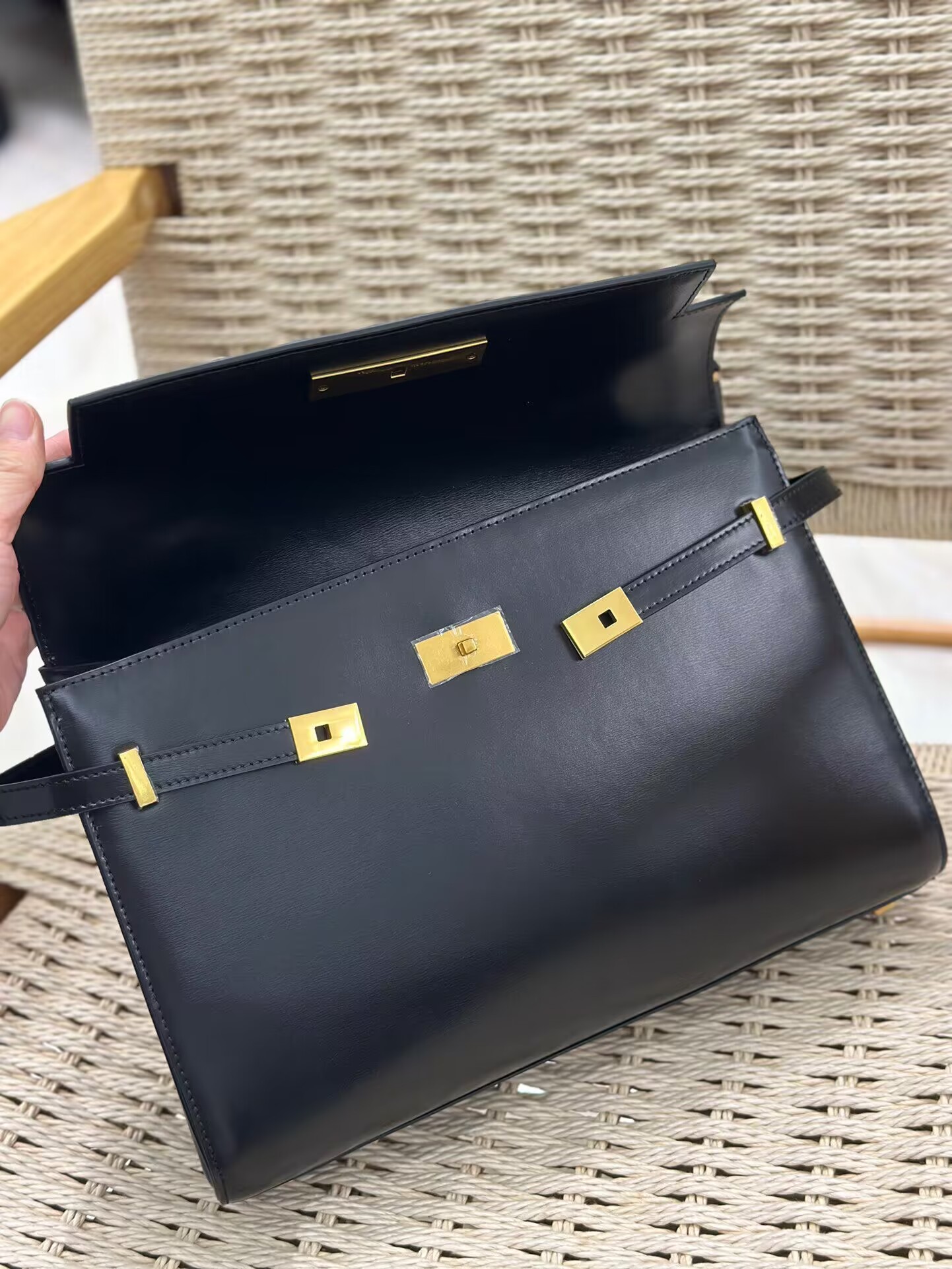 Y*L manhattan bag 32*23*10.5cm