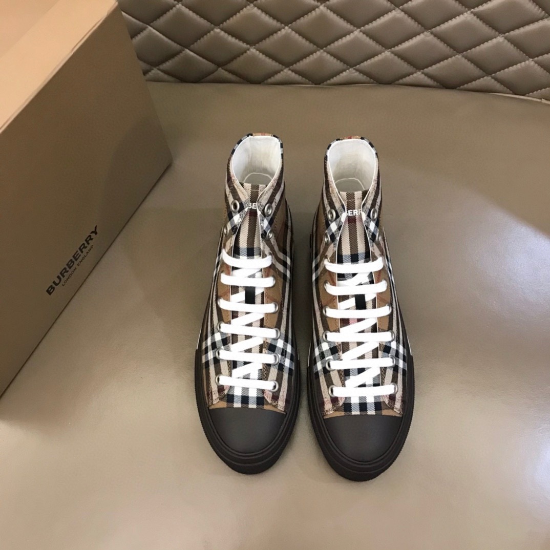 B**rry sneaker 2023122101
