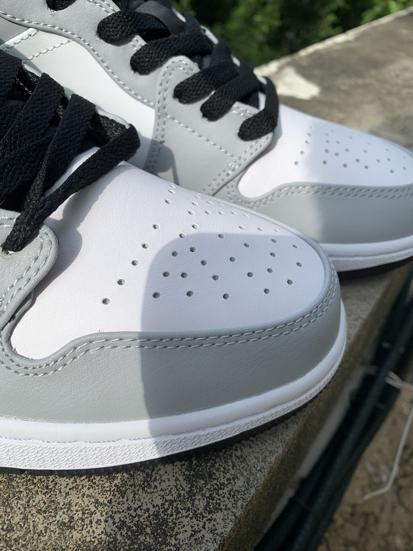Air Jordan 1 Low Light Smoke Grey 553558-030