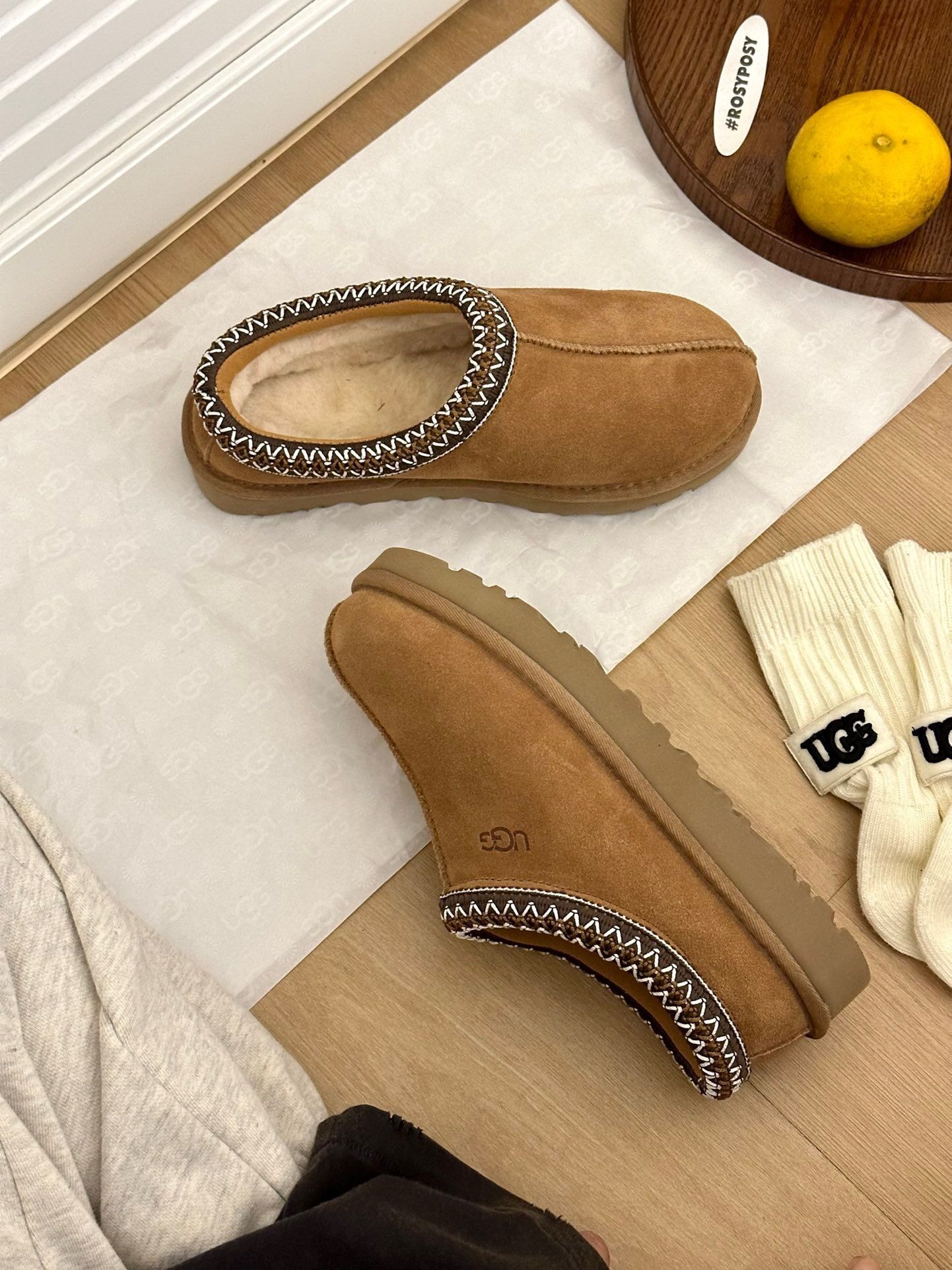 UGG boots 2024010301