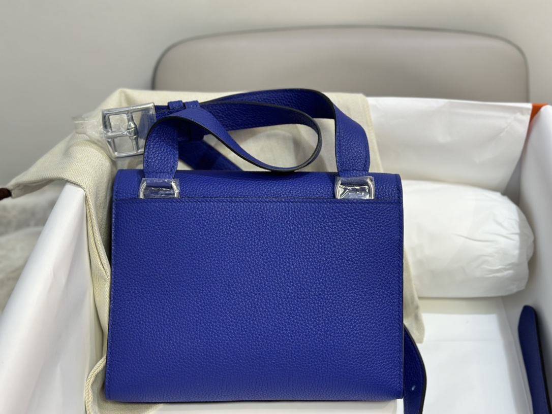 H**mes sac a depeches 21cm 2024010903
