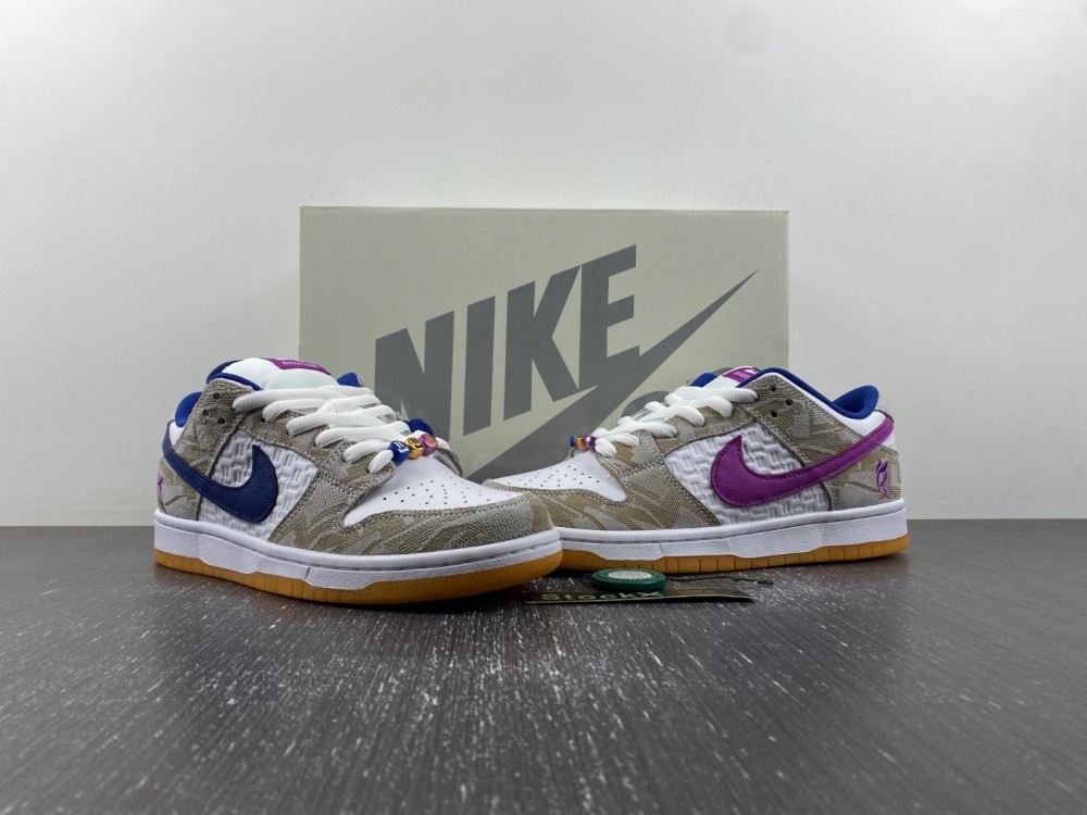 Rayssa Leal x Dunk Low SB Deep Royal Vivid Purple FZ5251-001