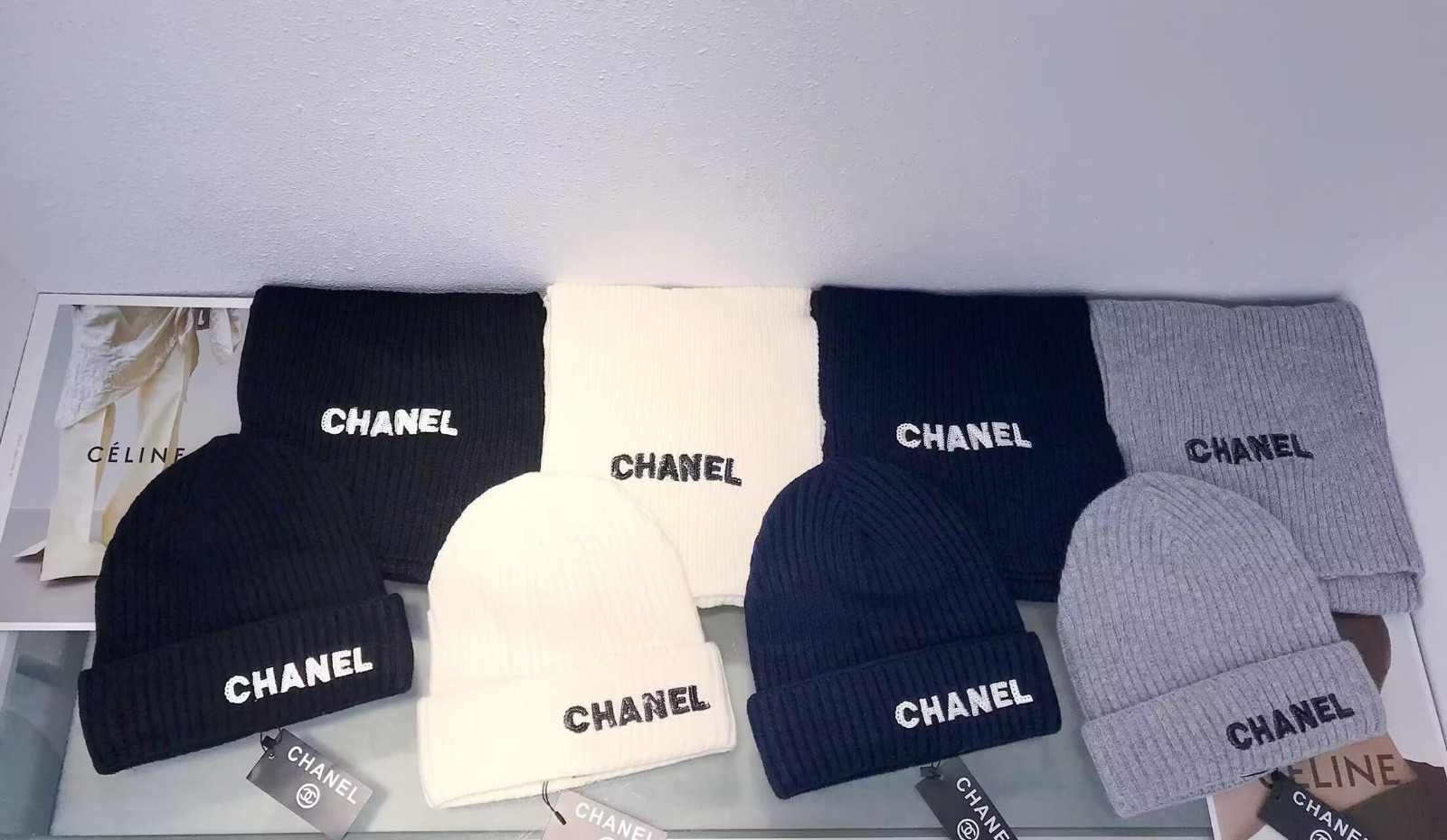 Ch*el hat 2024021701