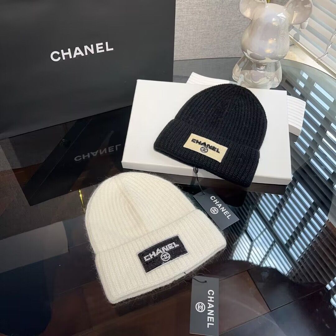 Ch*el hat 2024021702