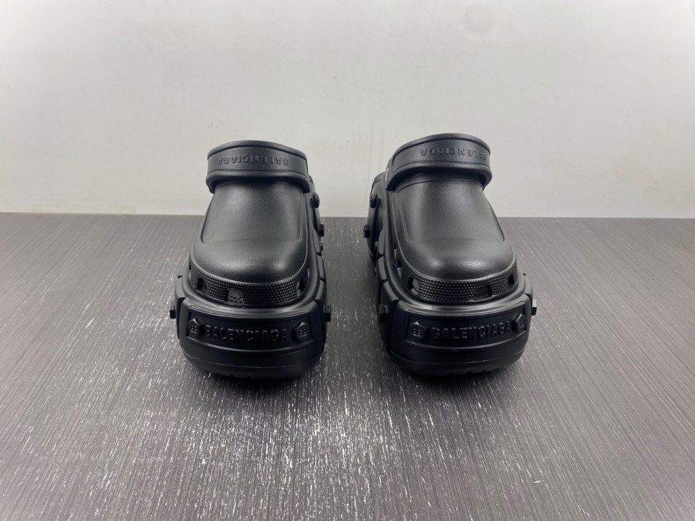 crocs x Ba*len*cia*ga hardcrocs slide 687397‑w1s8n‑1010