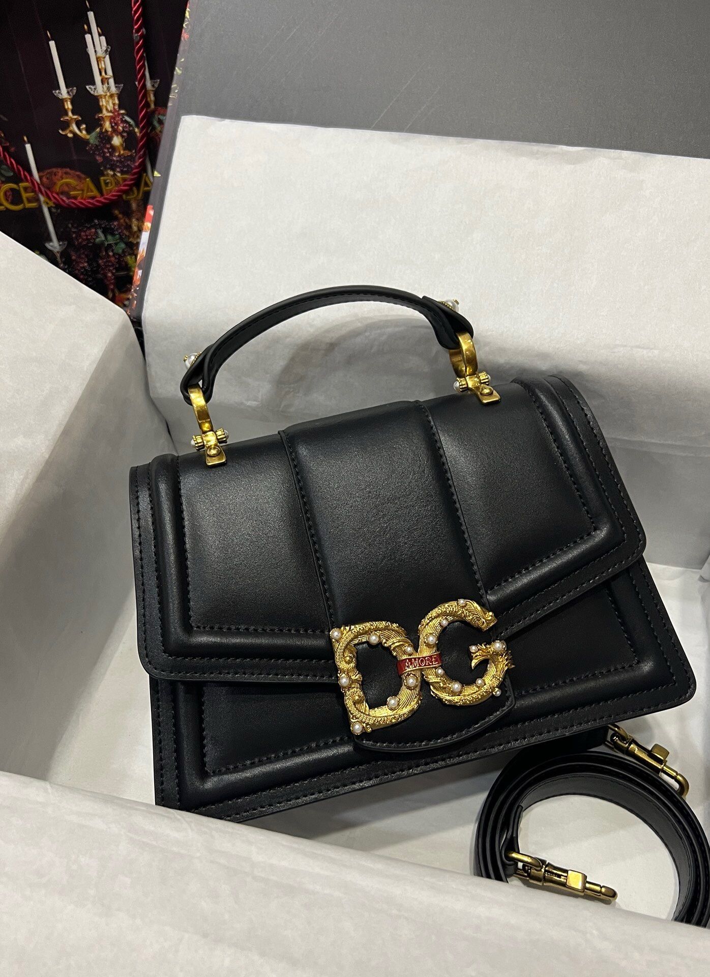 Dolce & Gabbana Amore Shoulder Bag In Black 27CM
