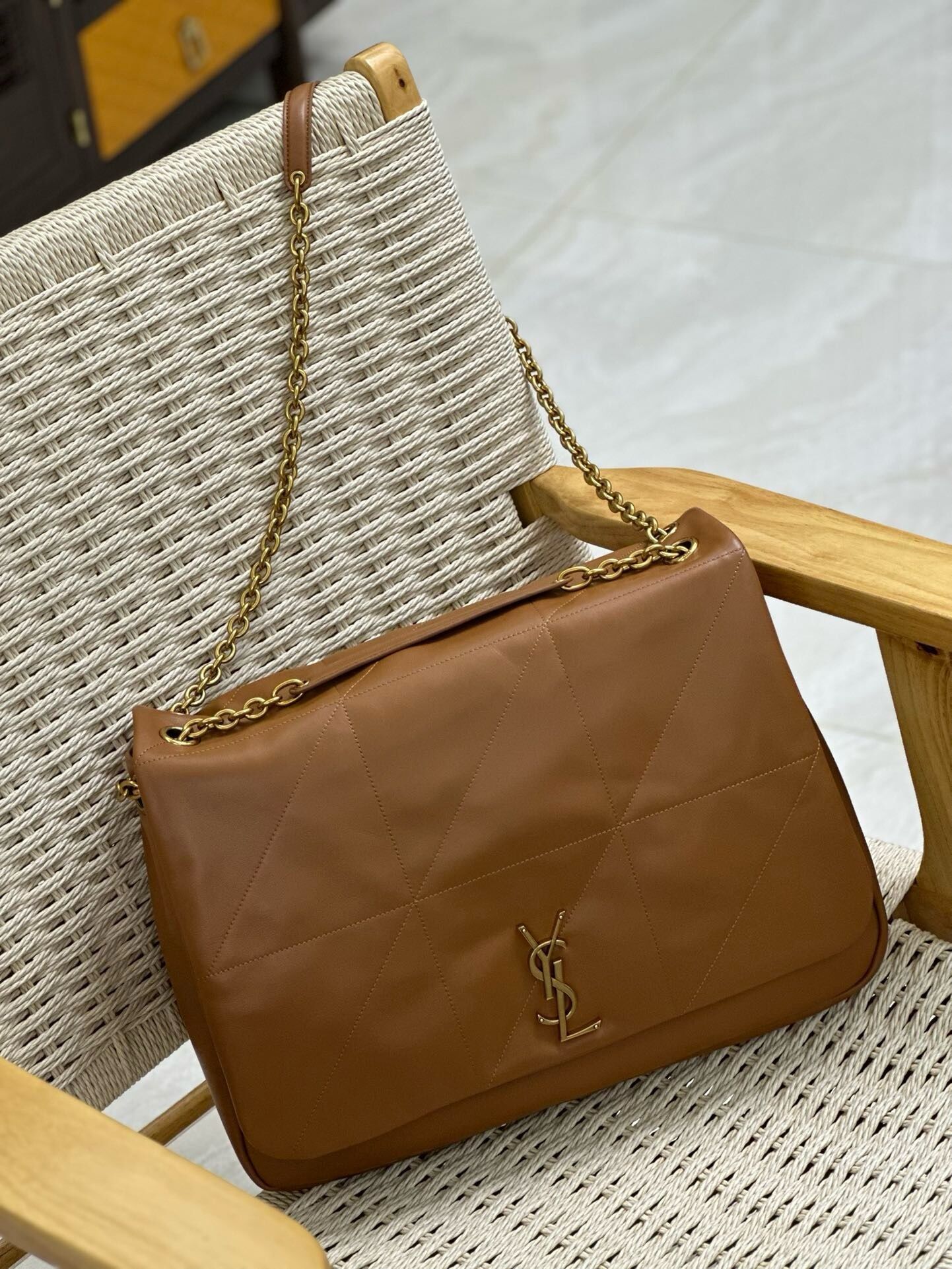 Y*L jamie 4.3 in lambskin 43*29*9cm
