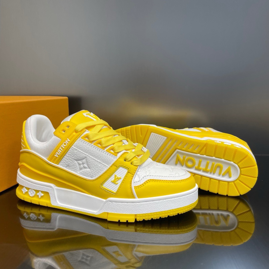 LV sneaker 202402271