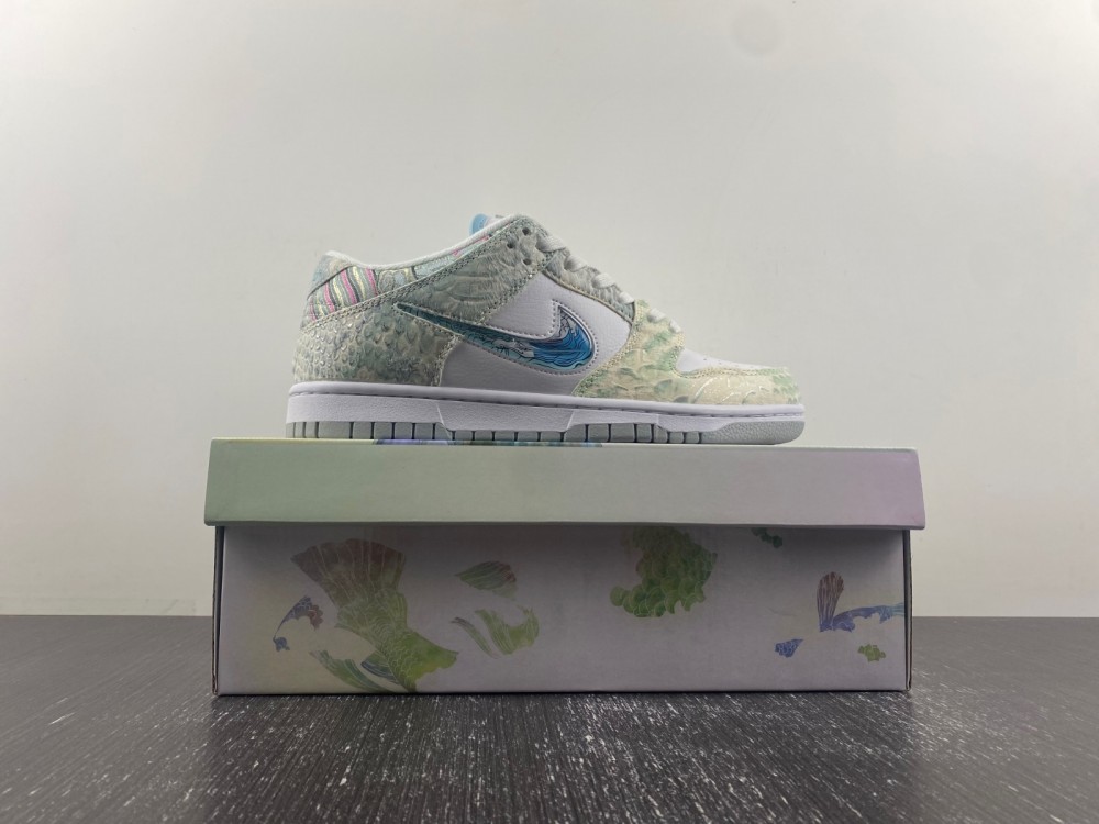 Nike SB dunk low retro year of the dragon DC0831-101