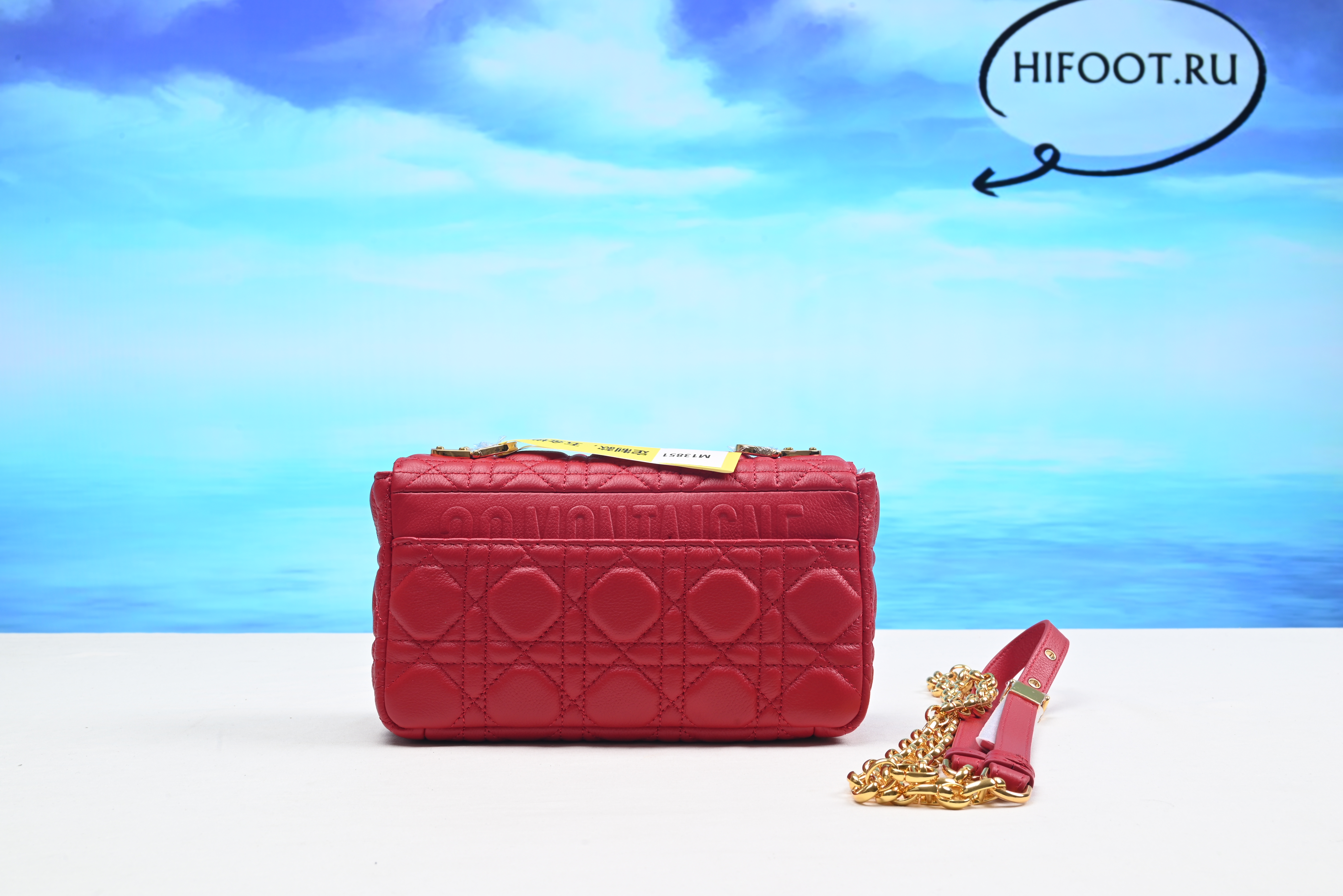D*or caro bag red 20cm 2024030501