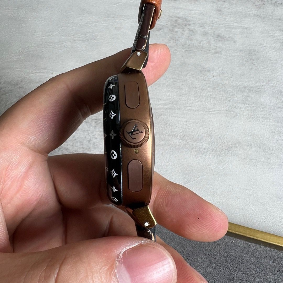 LV watch 20240309