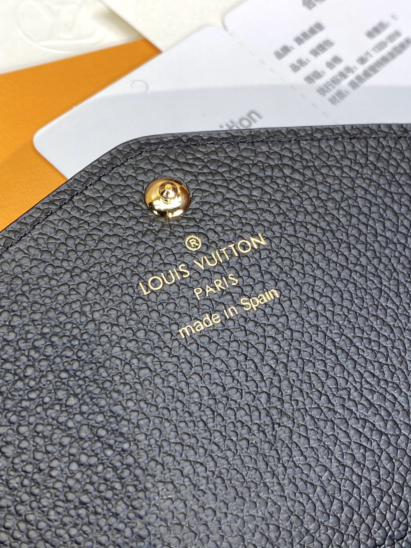 LV wallet 03 19*10.5*2CM