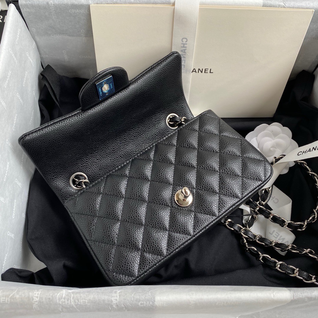Ch*el cf black sliver calfskin 20cm