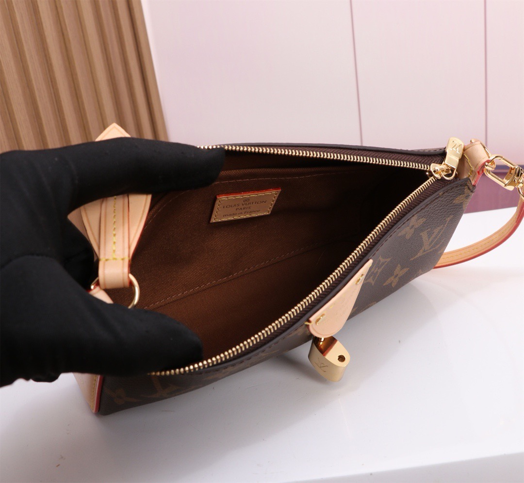 LV pochette tirette monogram 22*12*505CM