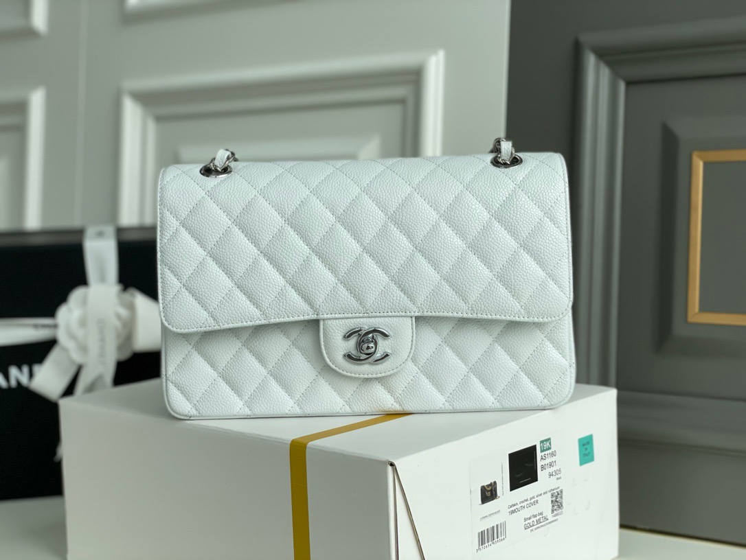 Ch*el classic flap 25cm white