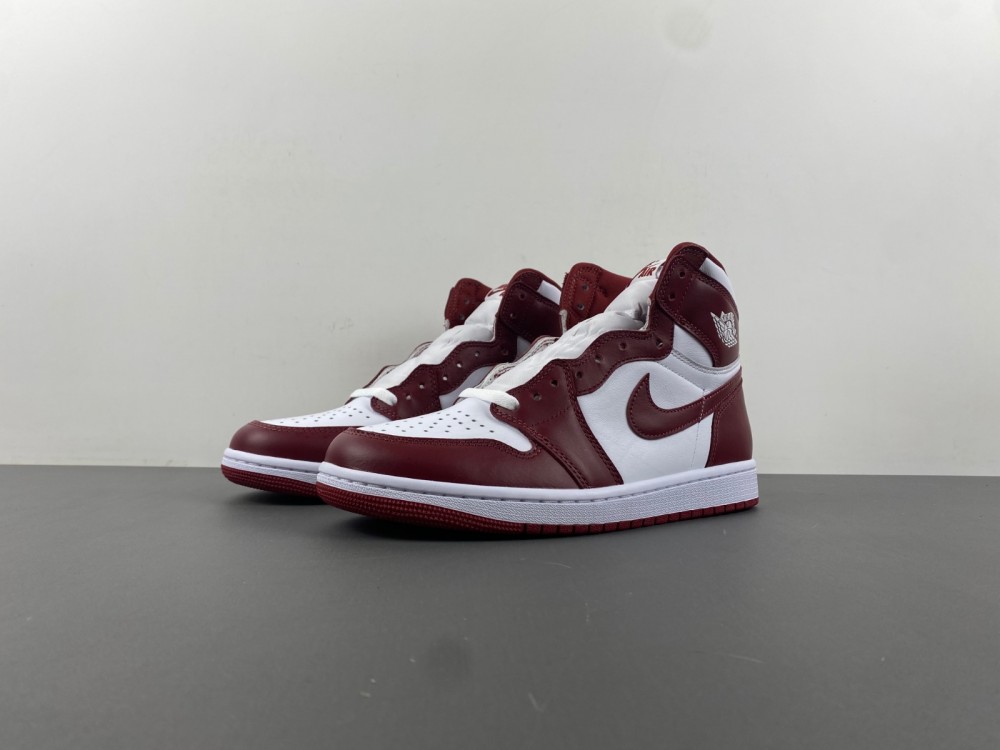 Air Jordan 1 Retro High OG Team Red  DZ5485-160