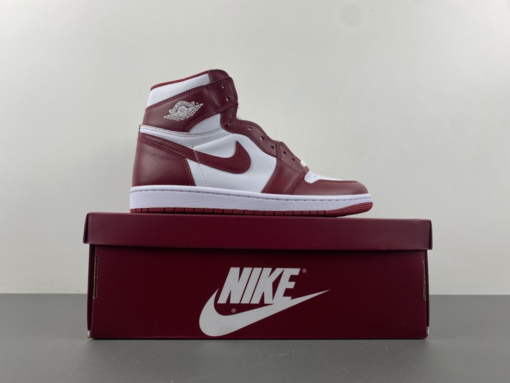 Air Jordan 1 Retro High OG Team Red  DZ5485-160