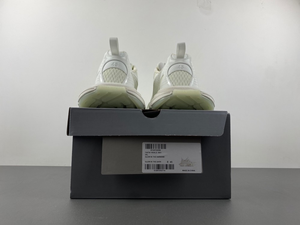 Ba*len*cia*ga sneaker 2024040301