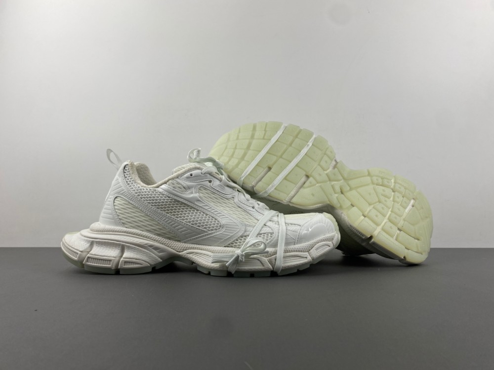 Ba*len*cia*ga sneaker 2024040301