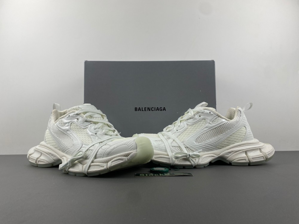 Ba*len*cia*ga sneaker 2024040301