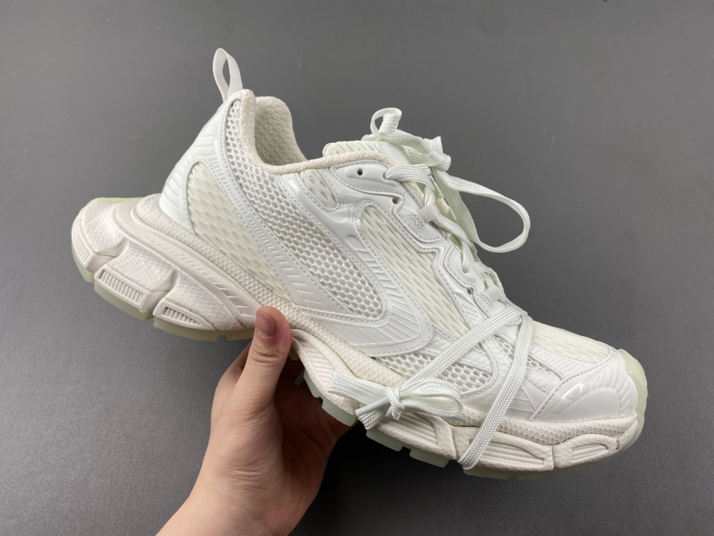 Ba*len*cia*ga sneaker 2024040301