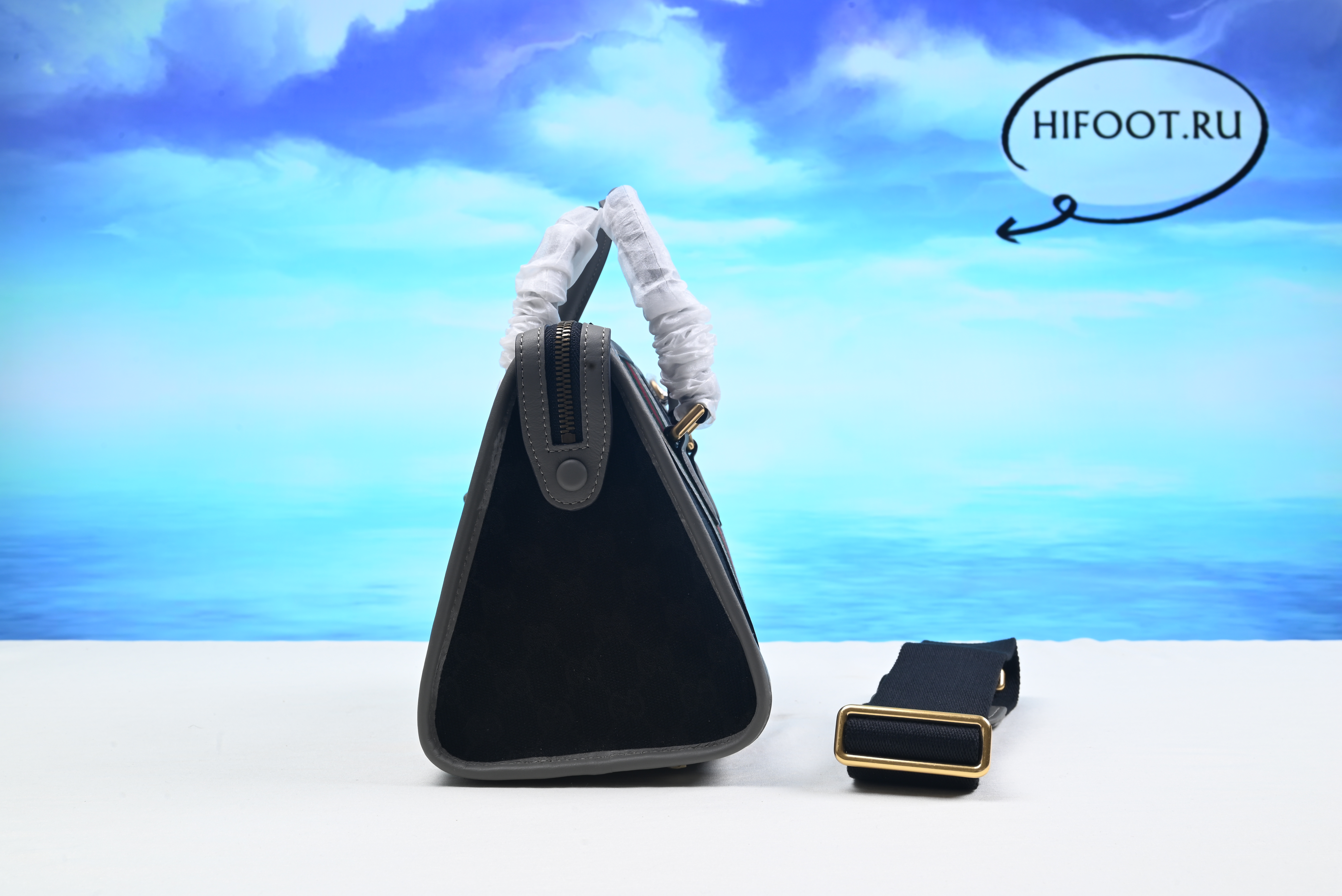 G*u*i bag 27cm 2024040801