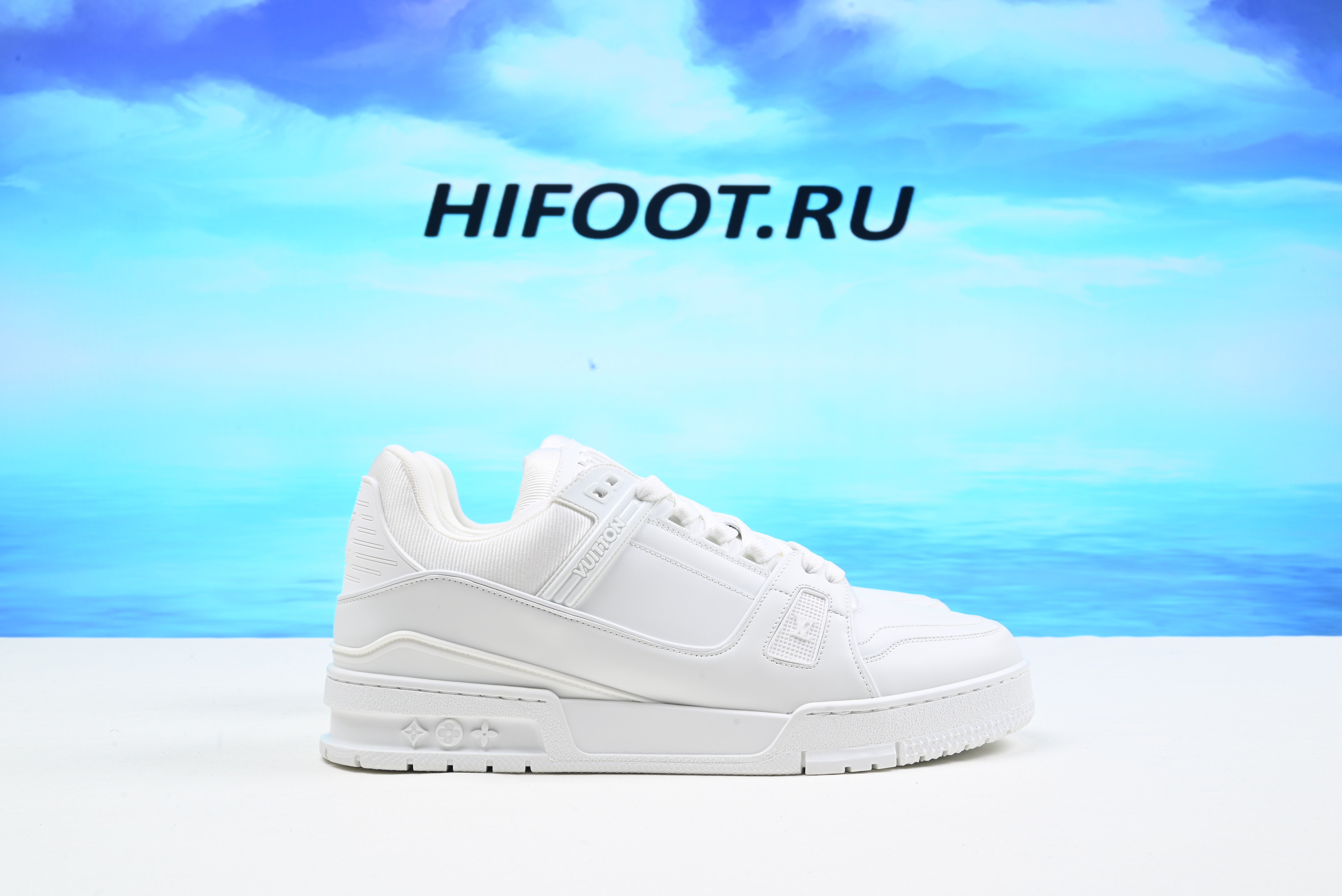 LV sneaker 2023120203