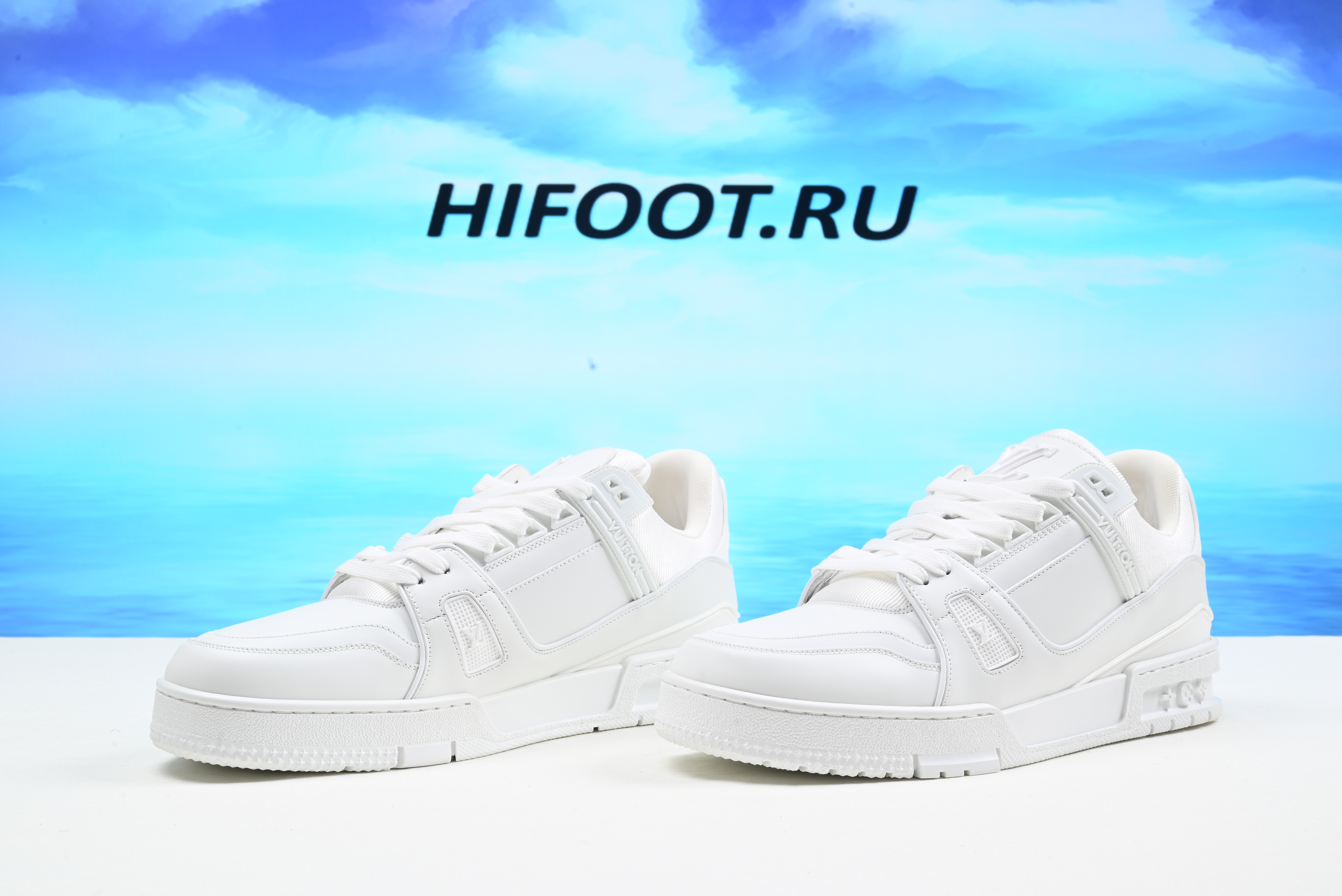 LV sneaker 2023120203