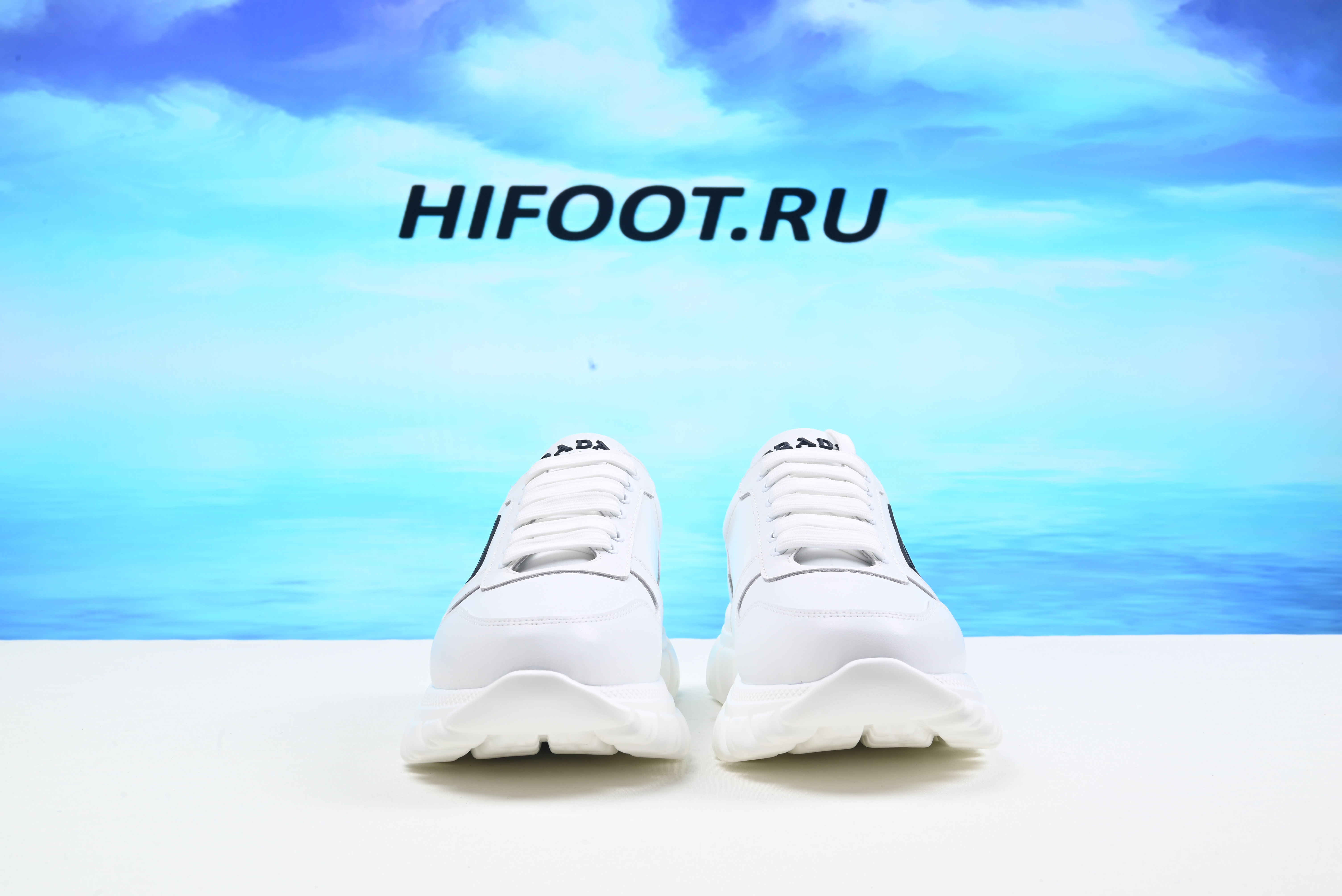 Pra*a sneaker 2024040801